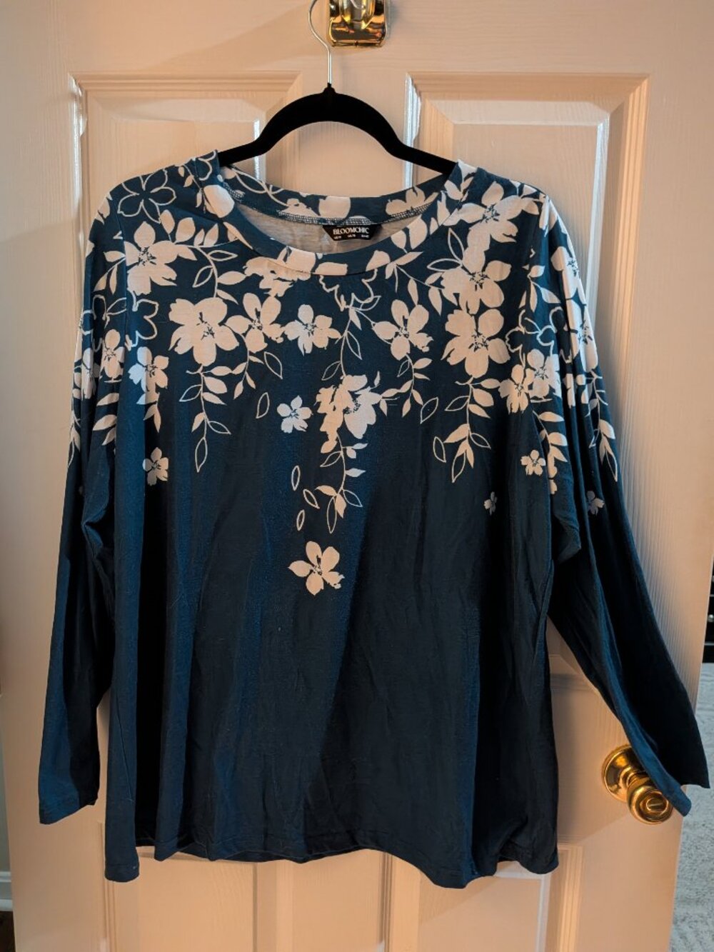Blue floral top - L (12)